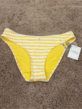 NWT new large solid & striped Daphne bikini bottom Yellow White